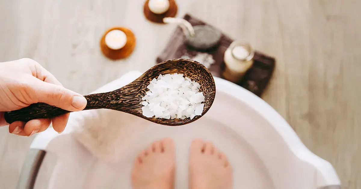 Hast du einen eingewachsenen Zehennagel? Teste diese Hausmittel